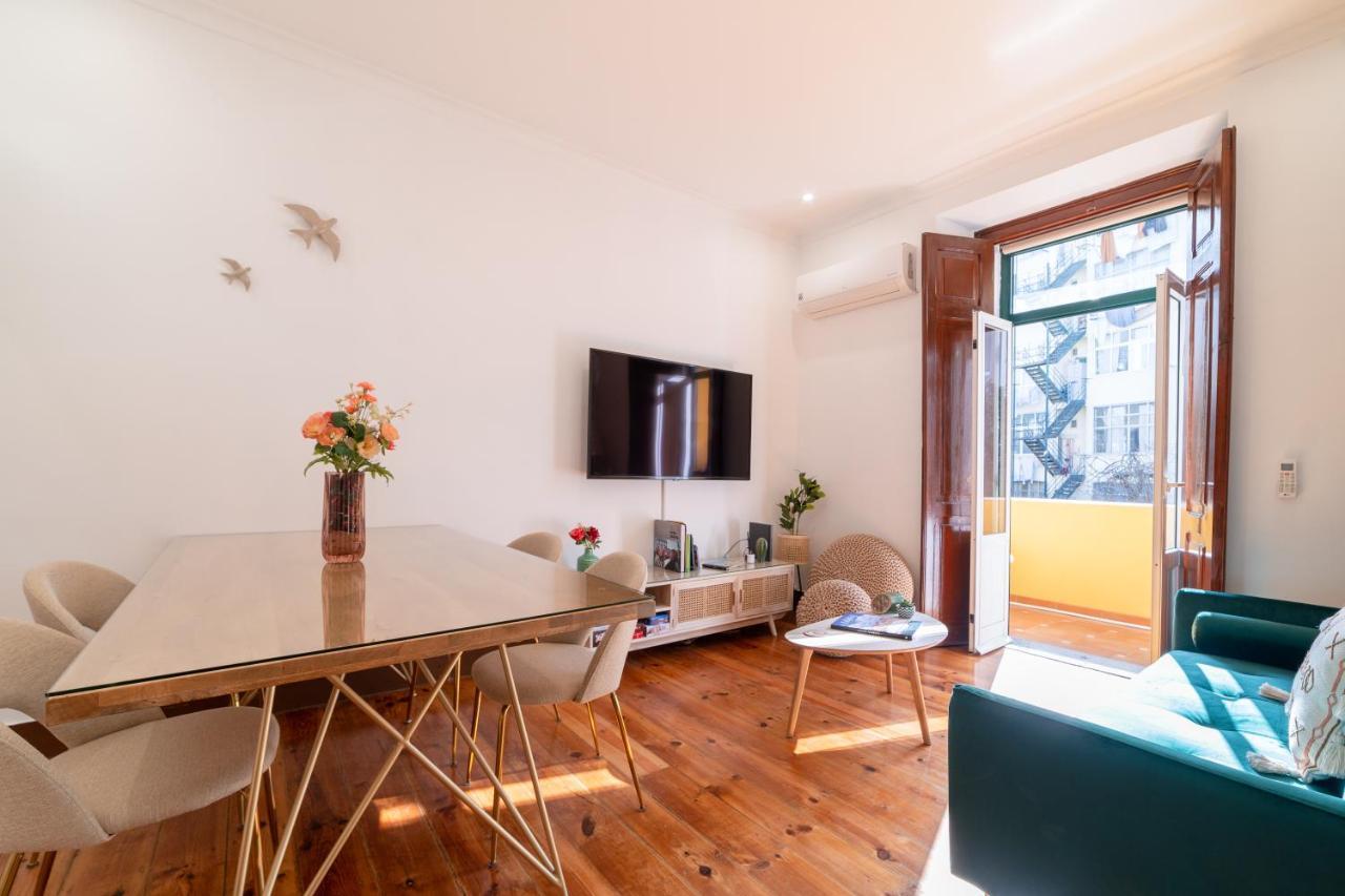 Your New Home In Lisbon - Ac And Fast Wi-Fi Luaran gambar