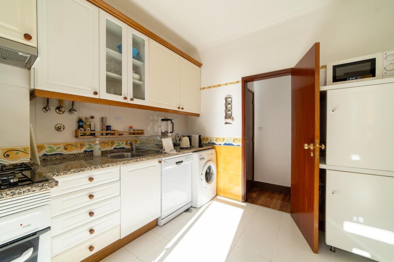 Your New Home In Lisbon - Ac And Fast Wi-Fi Luaran gambar