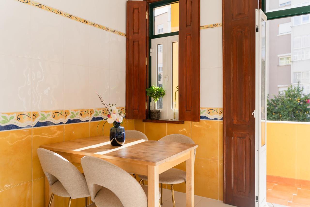 Your New Home In Lisbon - Ac And Fast Wi-Fi Luaran gambar